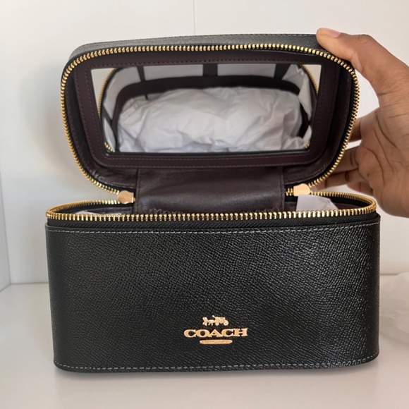 Coach Cosmetic Vanity Case - Picture 7 of 7